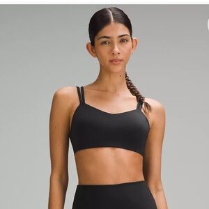 Lululemon like a cloud bra black size 4
